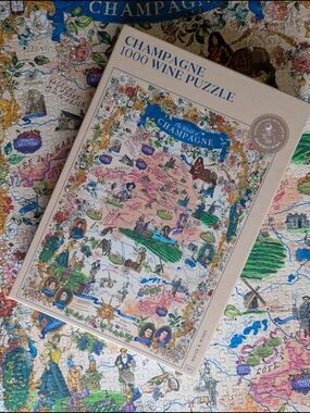 Champagne 1000 Wine Puzzle - Decorative Champagne Wine Map